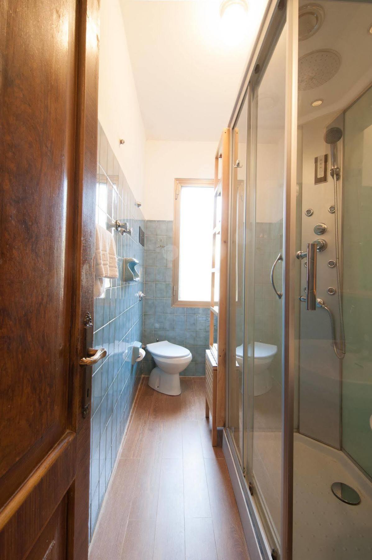 Ca' Giorgia Venice Apartment With Balcony